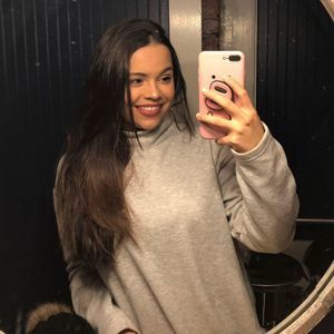 Meet your Posher, Renata